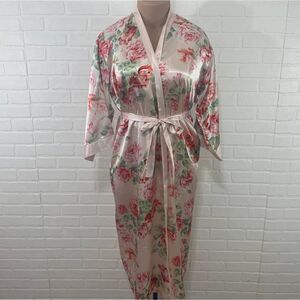 Cruz pink floral robe